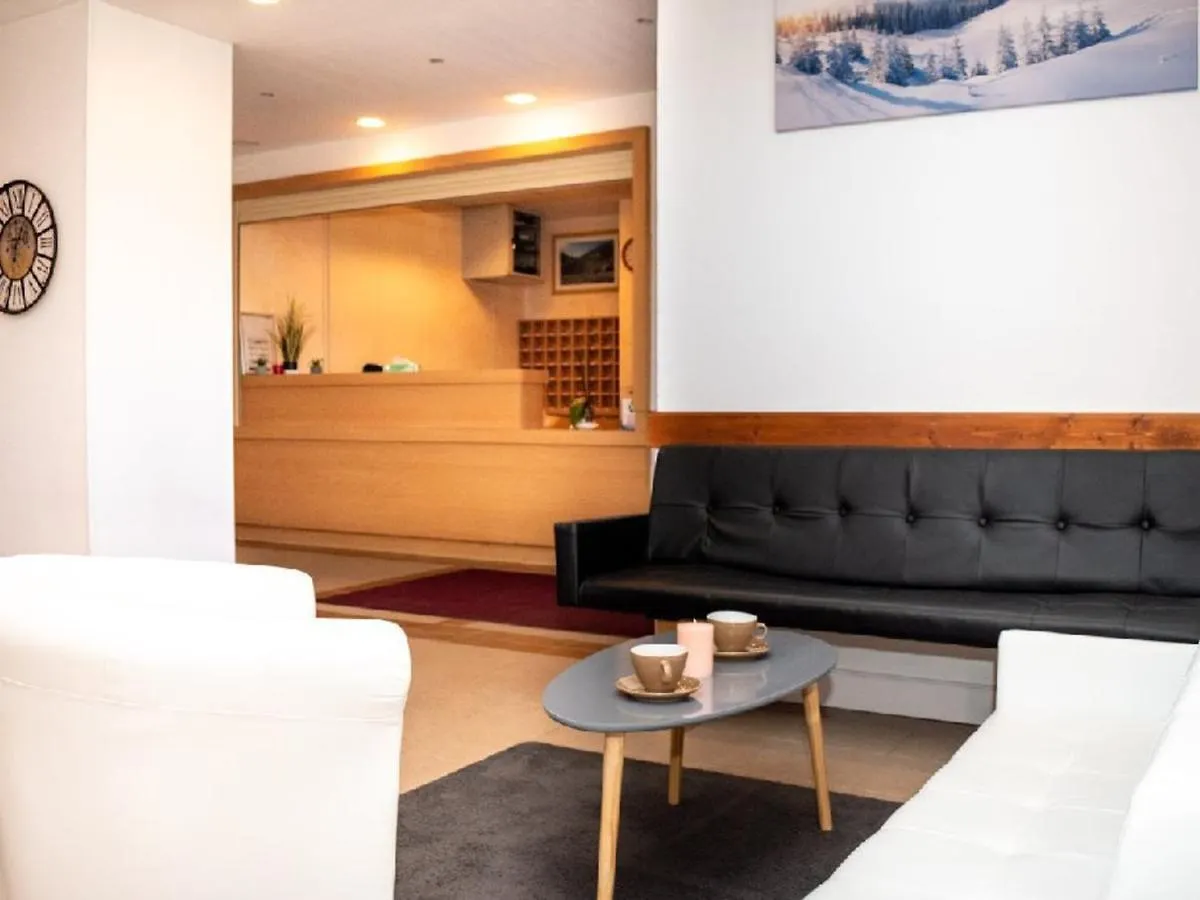 Appartement Confortable 3 Pieces Avec Balcon, Proche Des Pistes, Pour 6 Personnes A Puy-Saint-Vincent - Fr-1-504-184 France